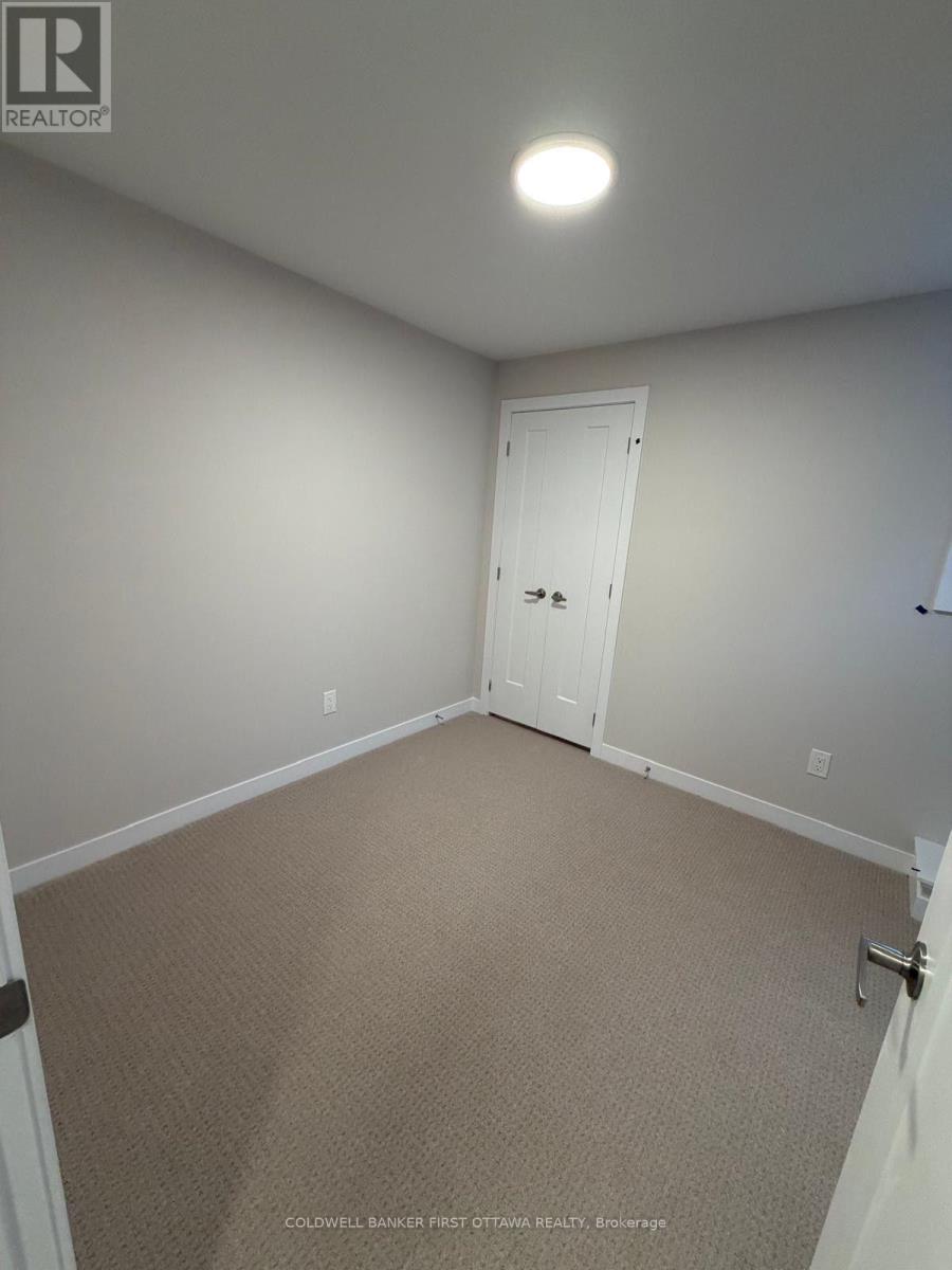 330 Stargrass Private Property Photo 17