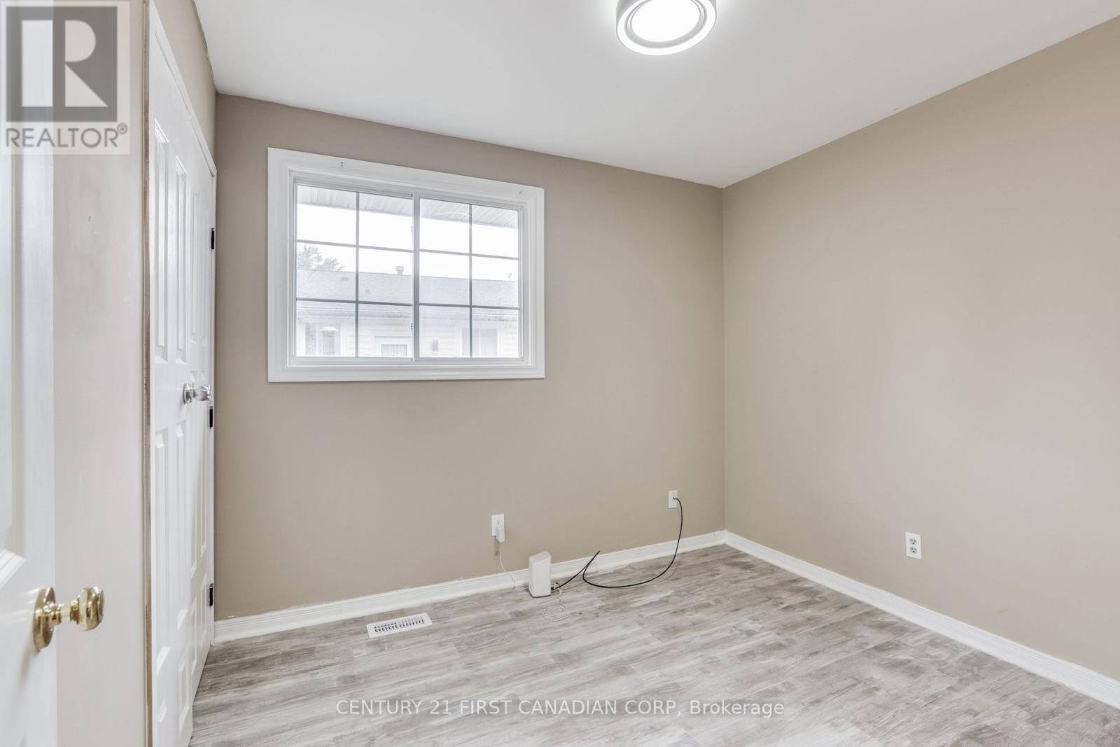 Main - 63 Renny Crescent Property Photo 14