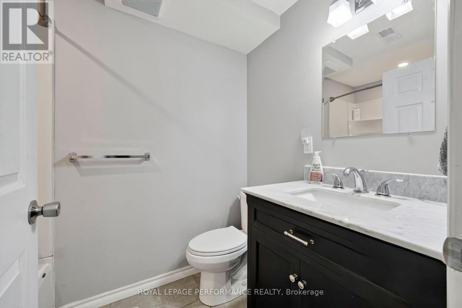 2761 Ross Avenue Property Photo 33