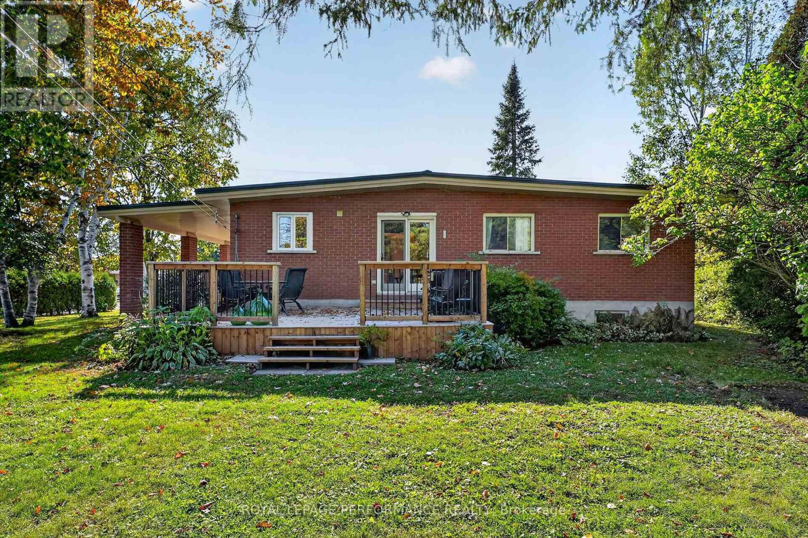 2761 Ross Avenue Property Photo 41