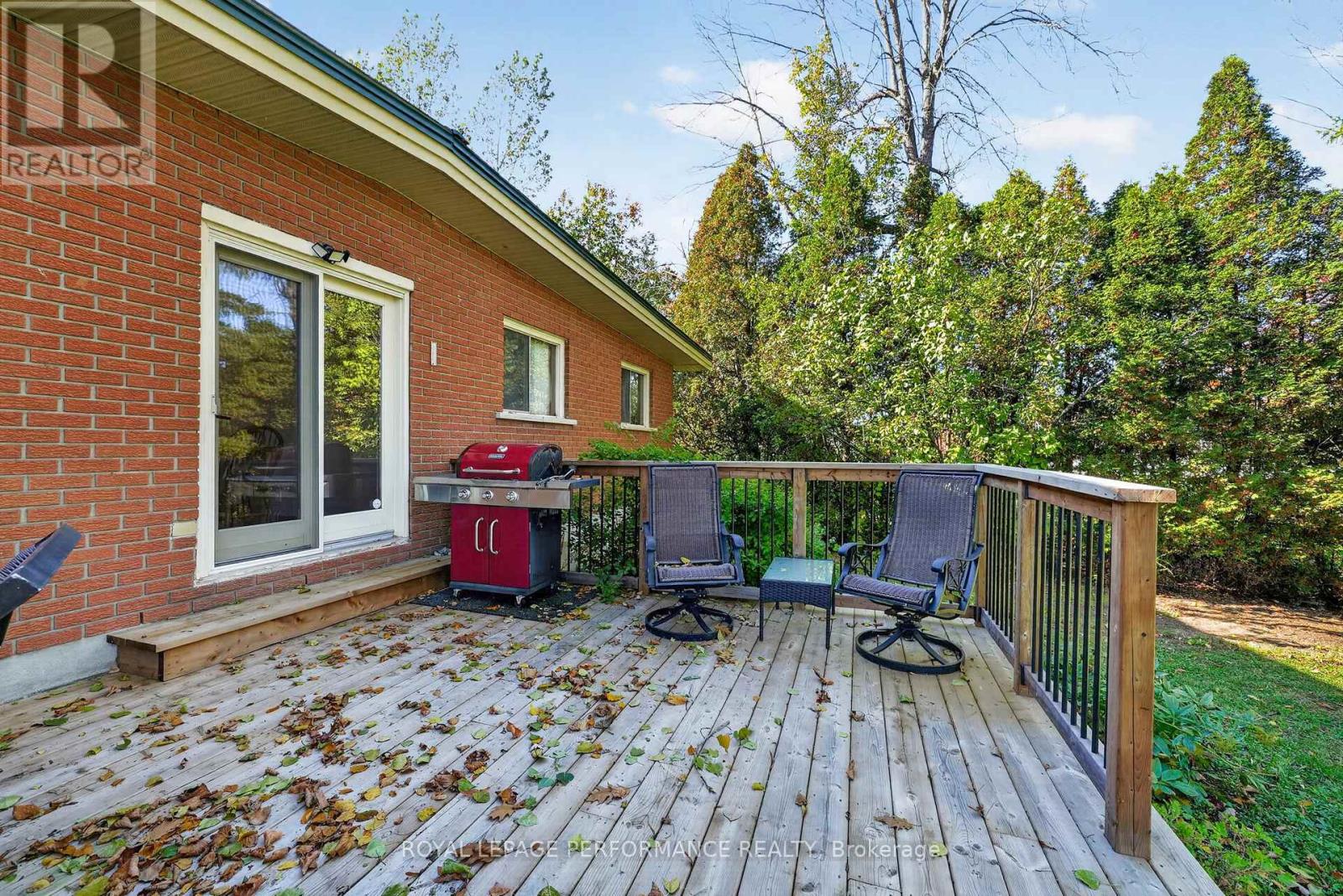 2761 Ross Avenue Property Photo 45