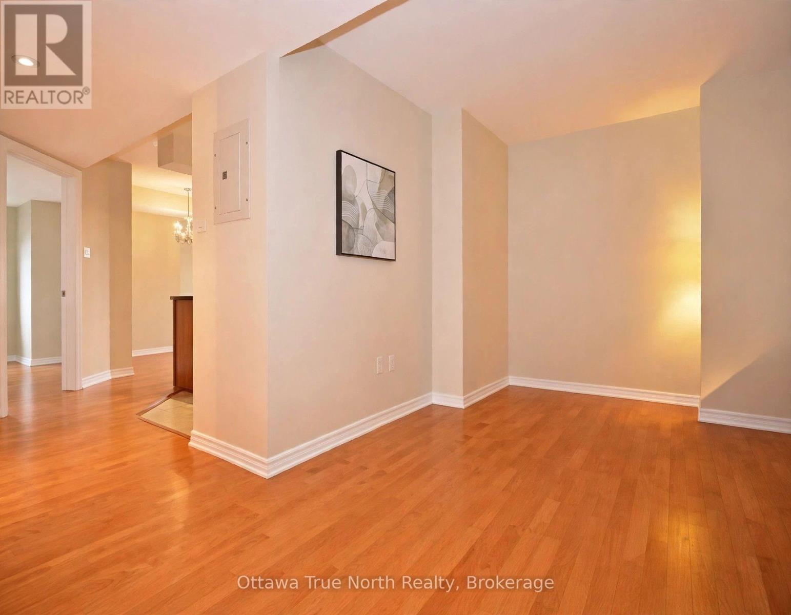 710 - 314 Central Park Drive Property Photo 10
