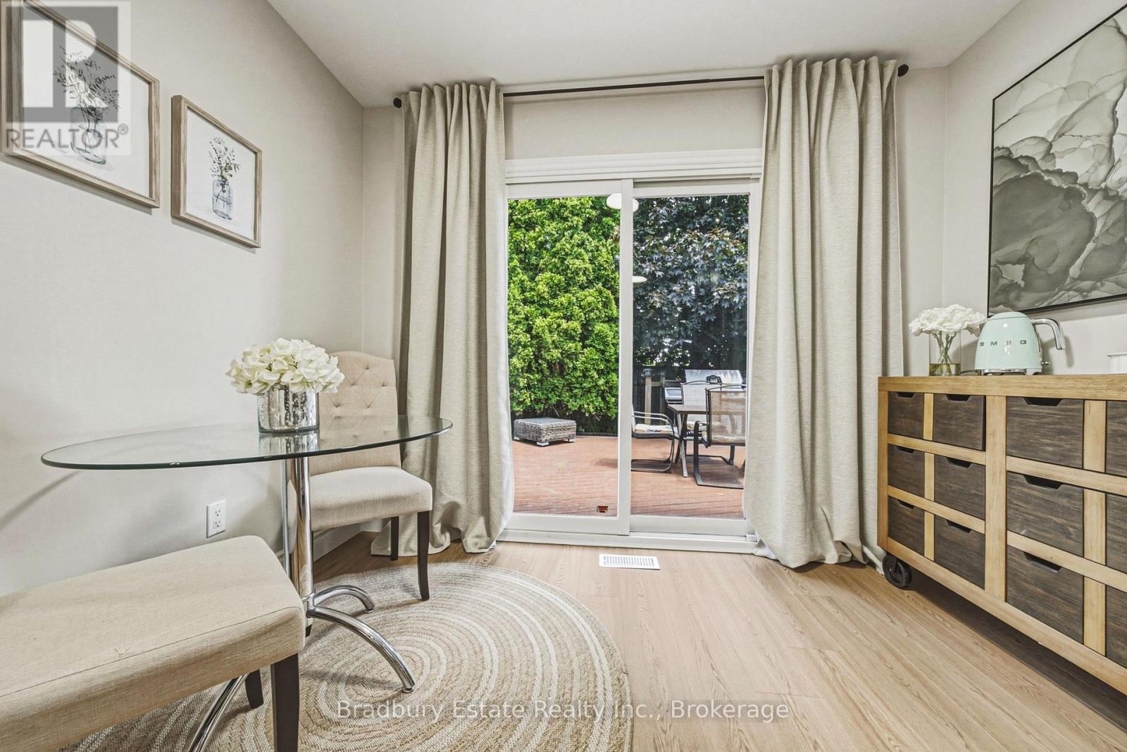 100 Chudleigh Street Property Photo 14