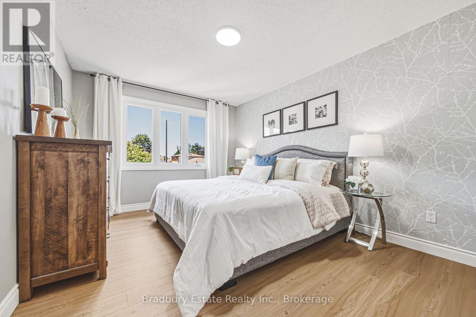 100 Chudleigh Street Property Photo 17
