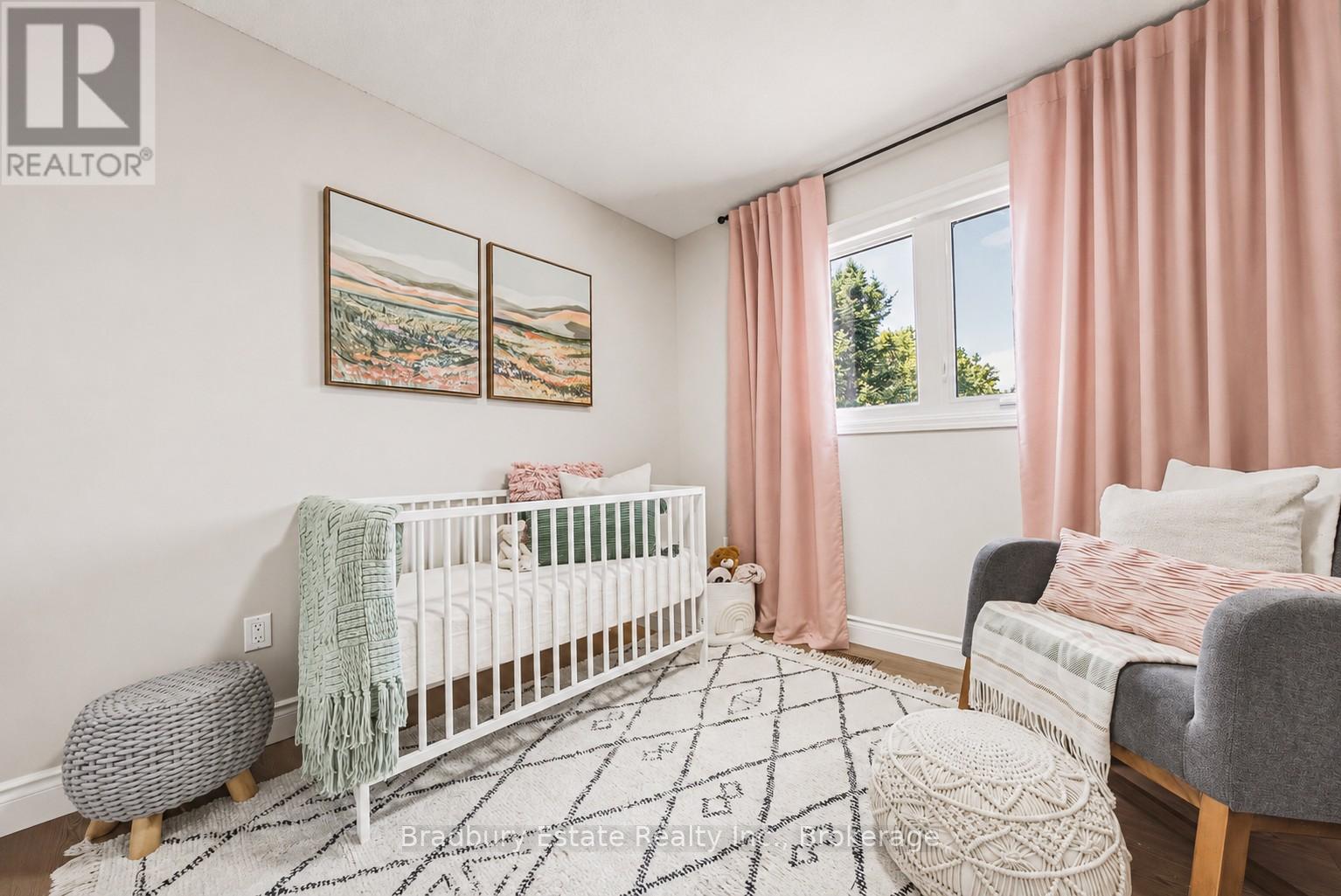 100 Chudleigh Street Property Photo 21