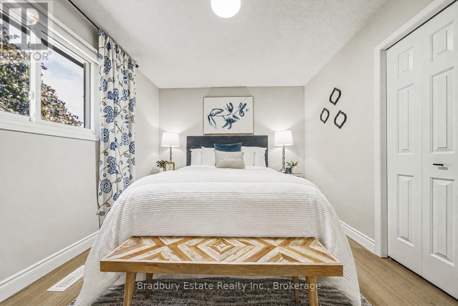 100 Chudleigh Street Property Photo 23