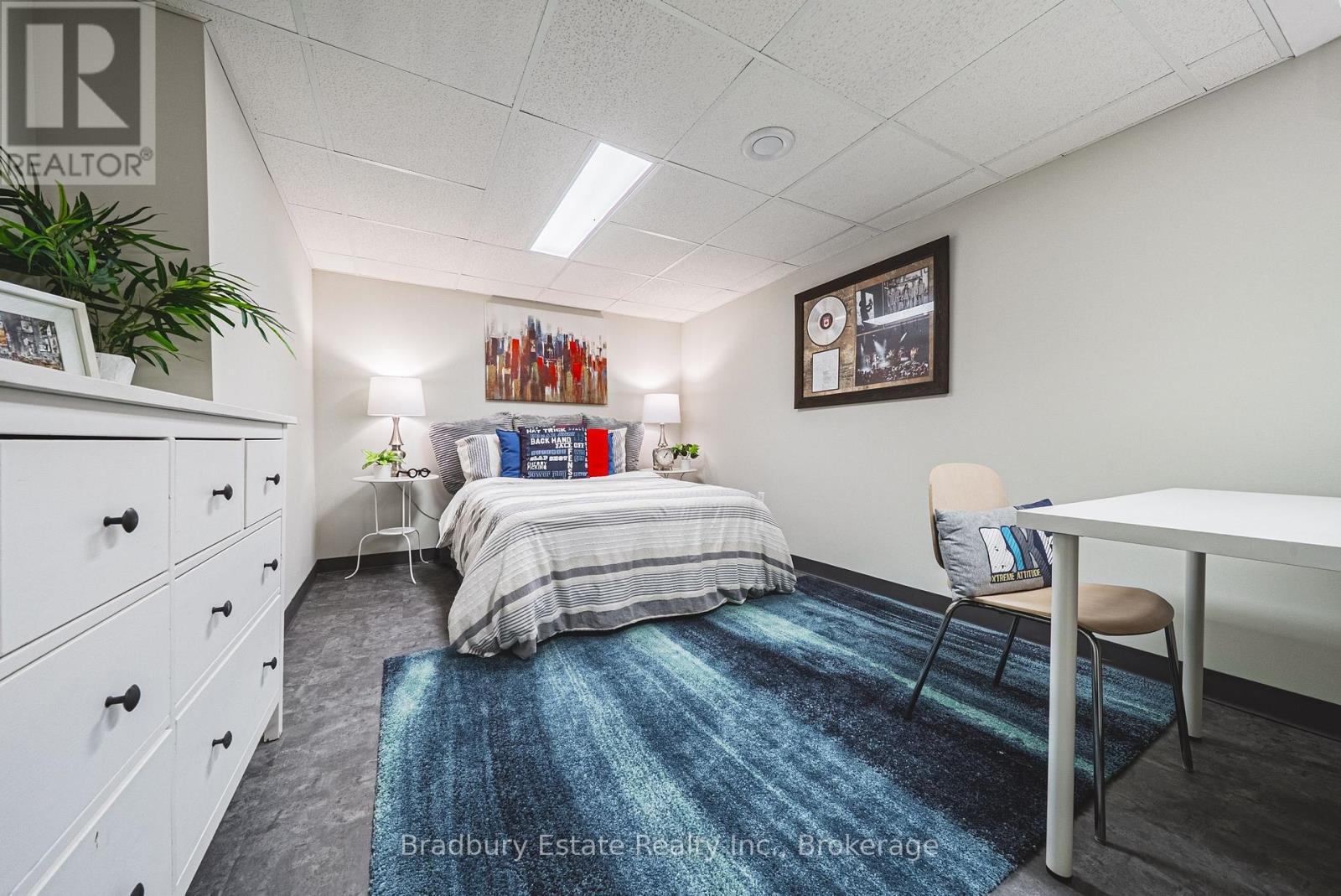 100 Chudleigh Street Property Photo 31