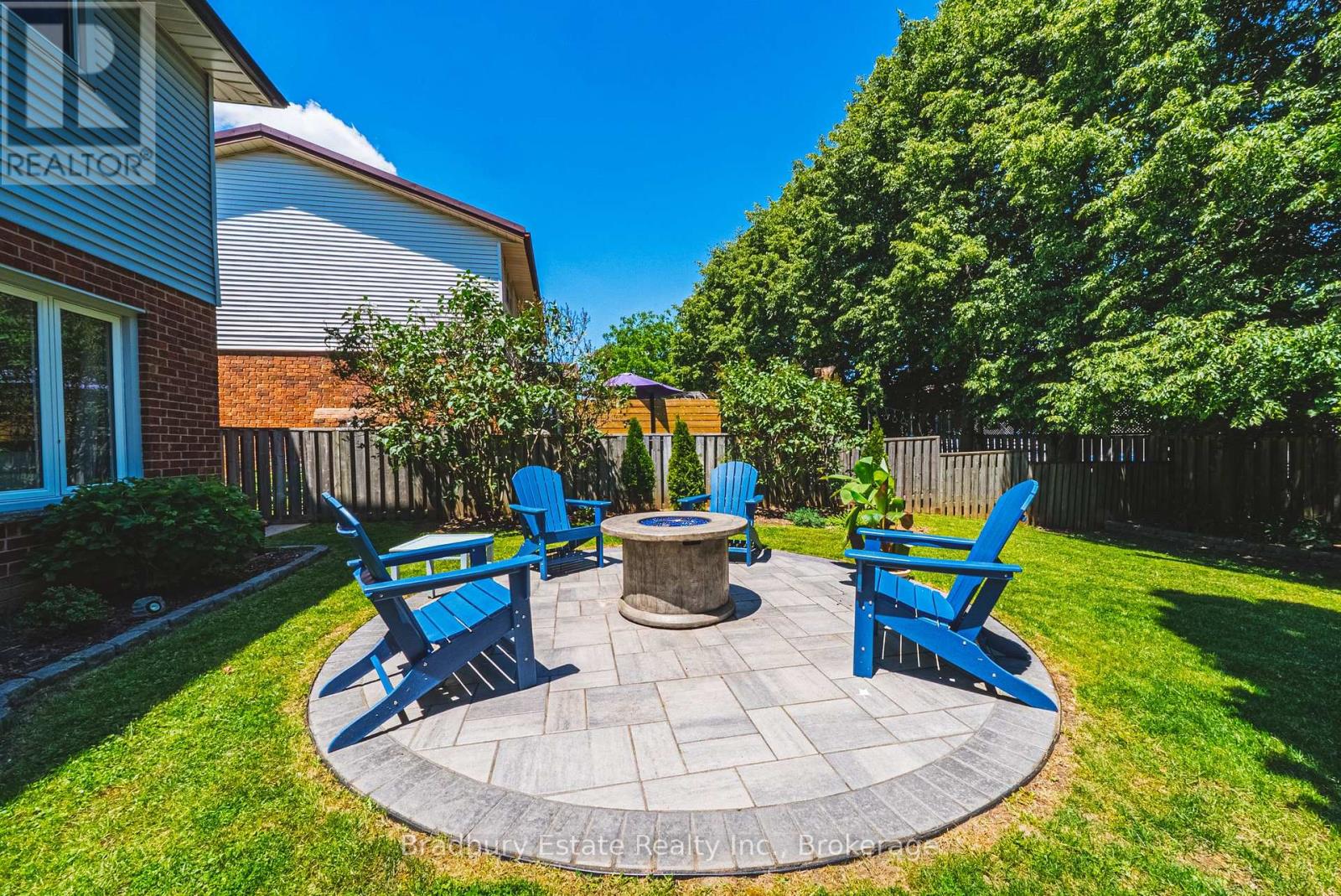 100 Chudleigh Street Property Photo 37