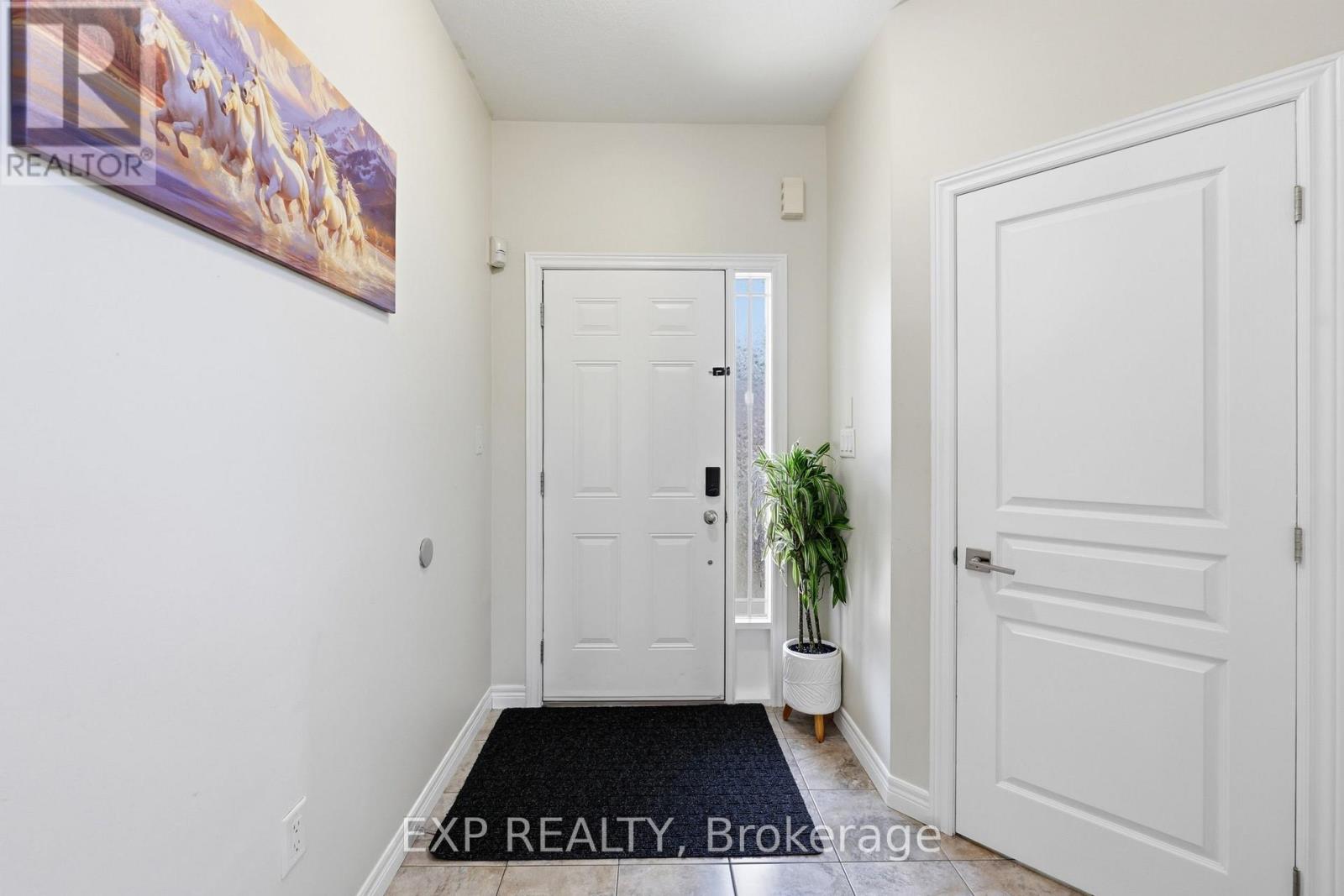 665 Greenhill Avenue E Property Photo 5
