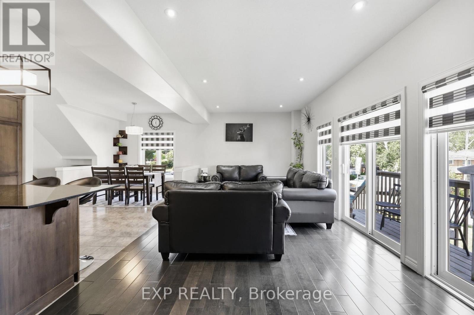 665 Greenhill Avenue E Property Photo 8