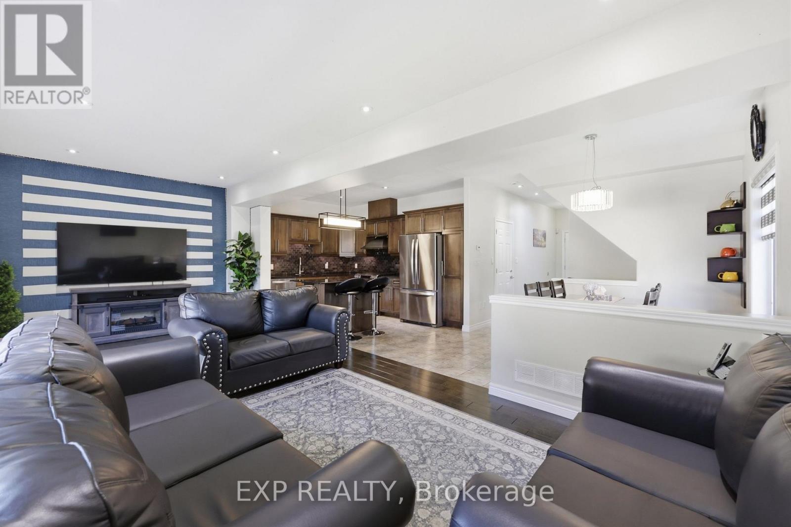 665 Greenhill Avenue E Property Photo 11