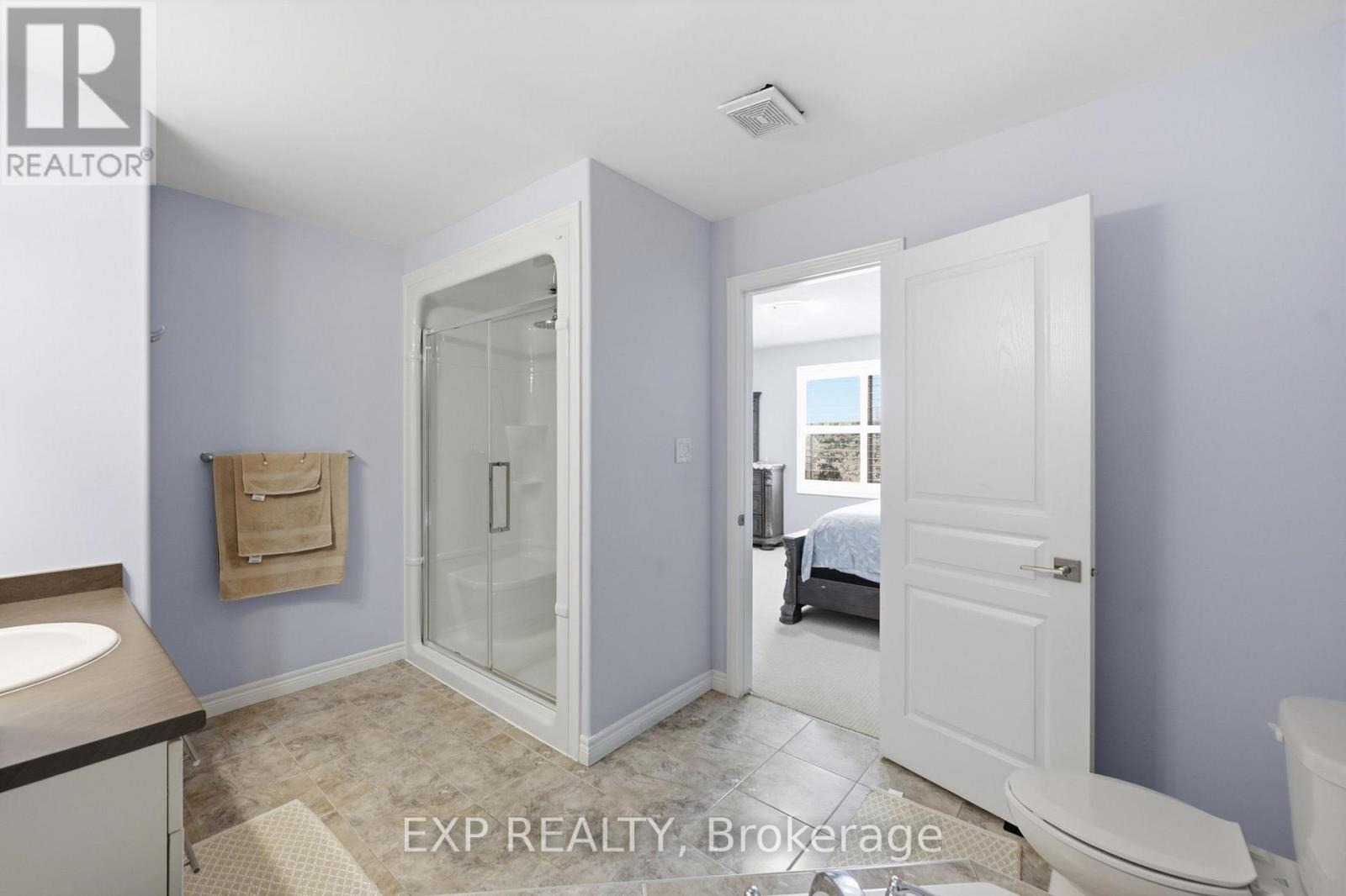 665 Greenhill Avenue E Property Photo 24