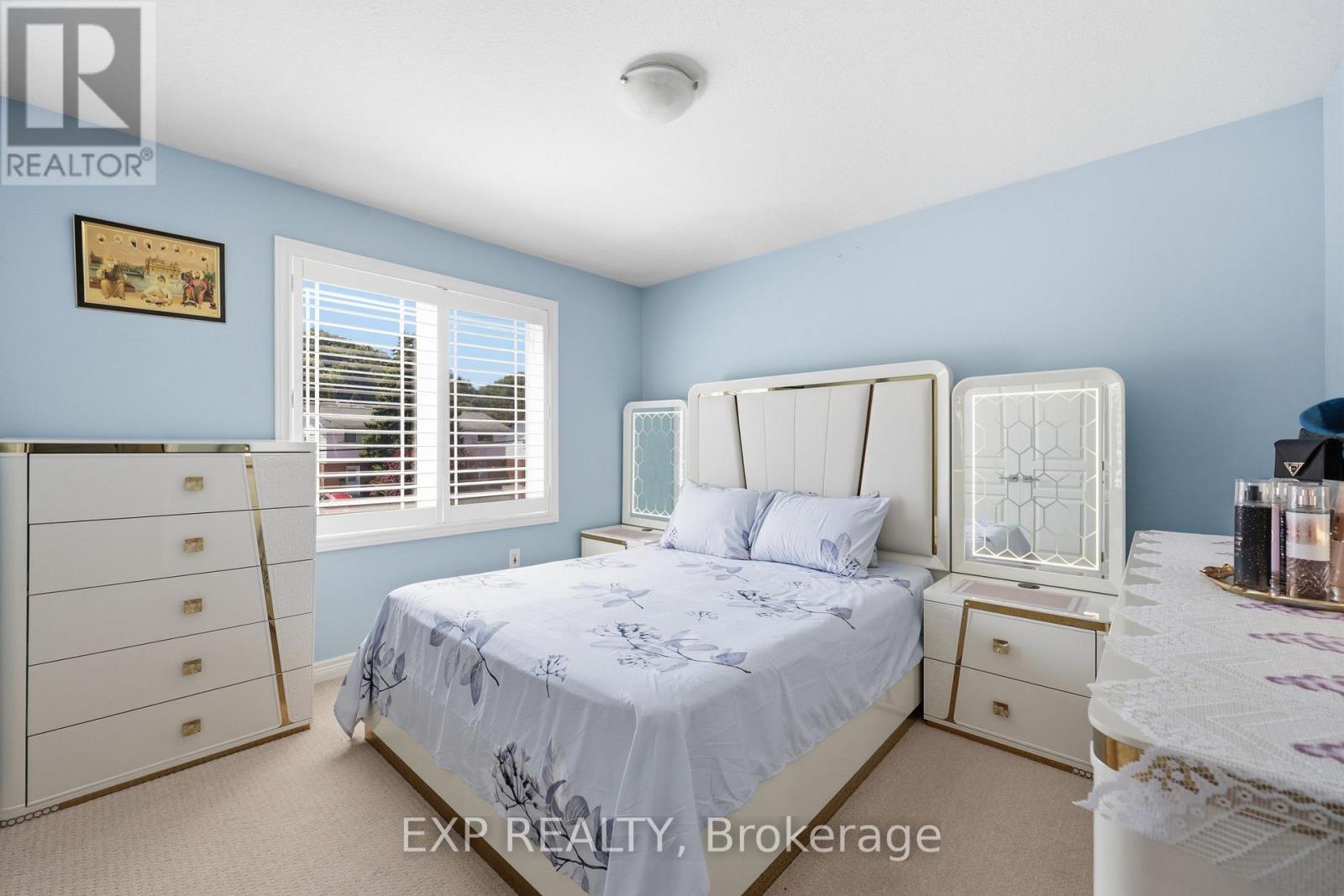 665 Greenhill Avenue E Property Photo 27