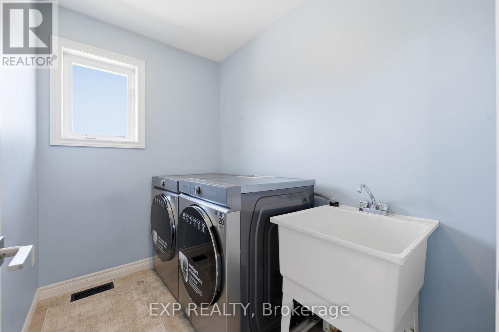 665 Greenhill Avenue E Property Photo 31