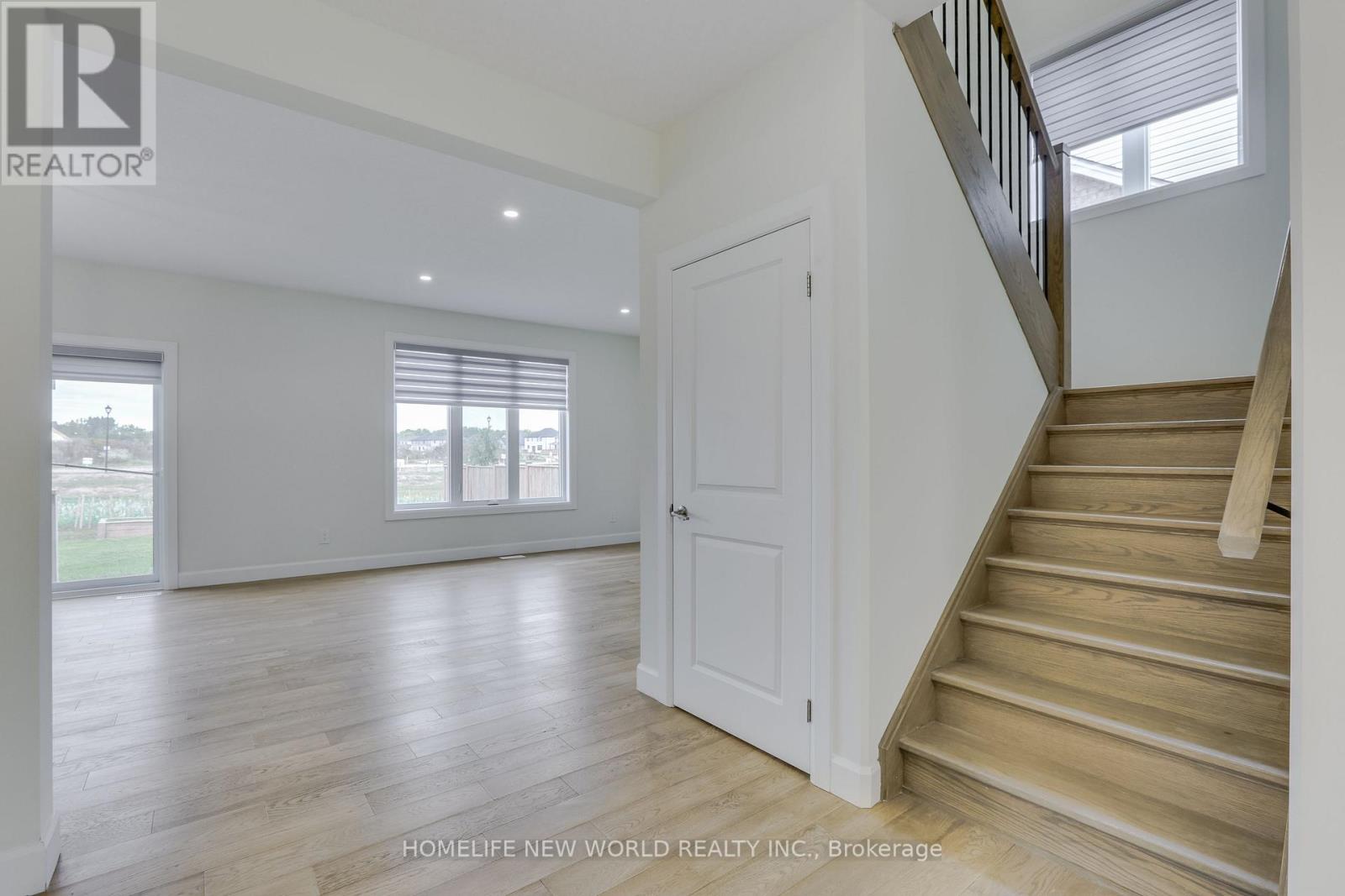 70 Optimist Drive Property Photo 8