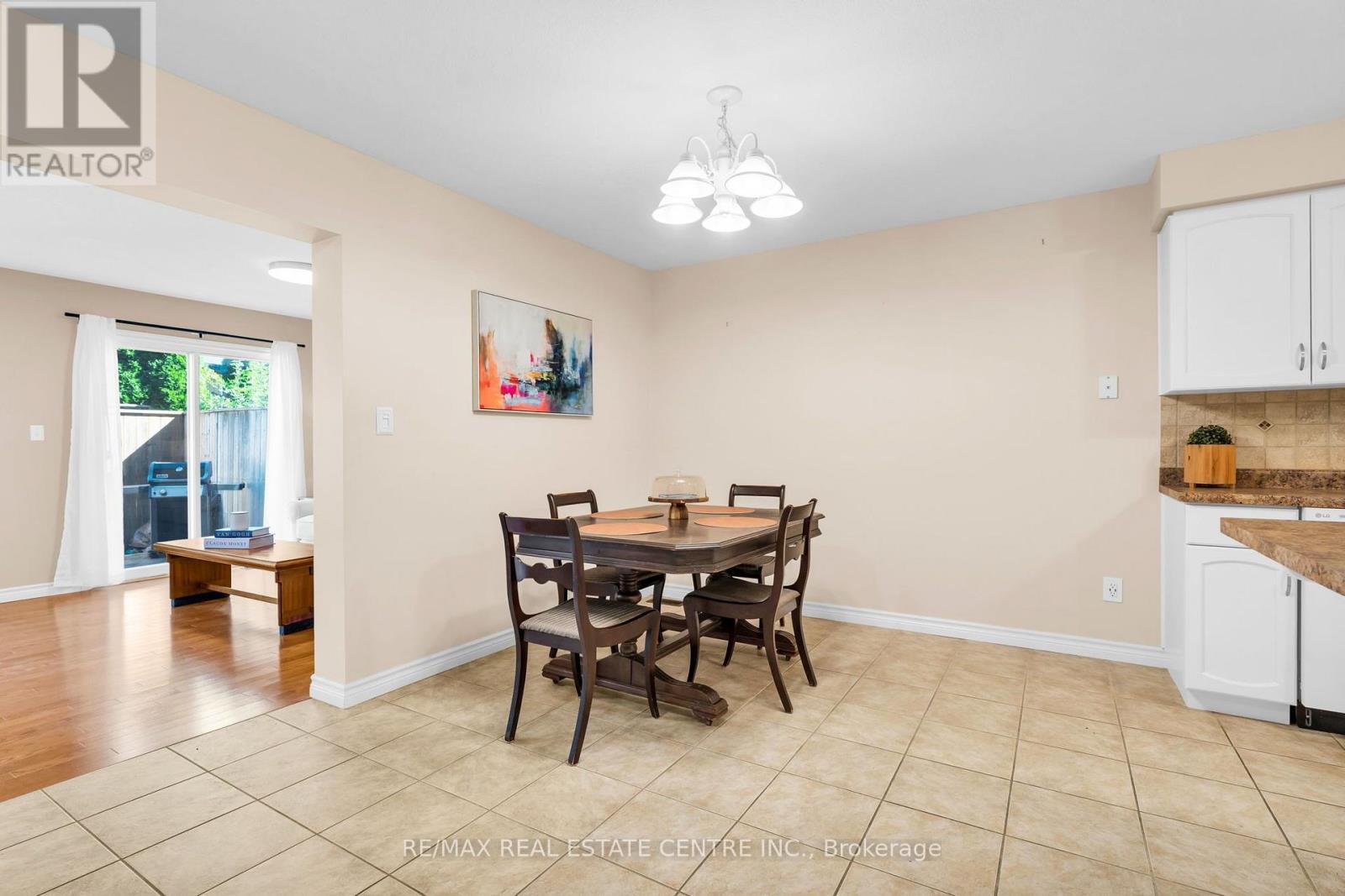 11 - 20 Shackleton Drive Property Photo 13