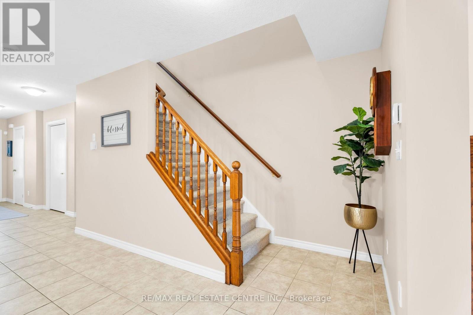 11 - 20 Shackleton Drive Property Photo 20