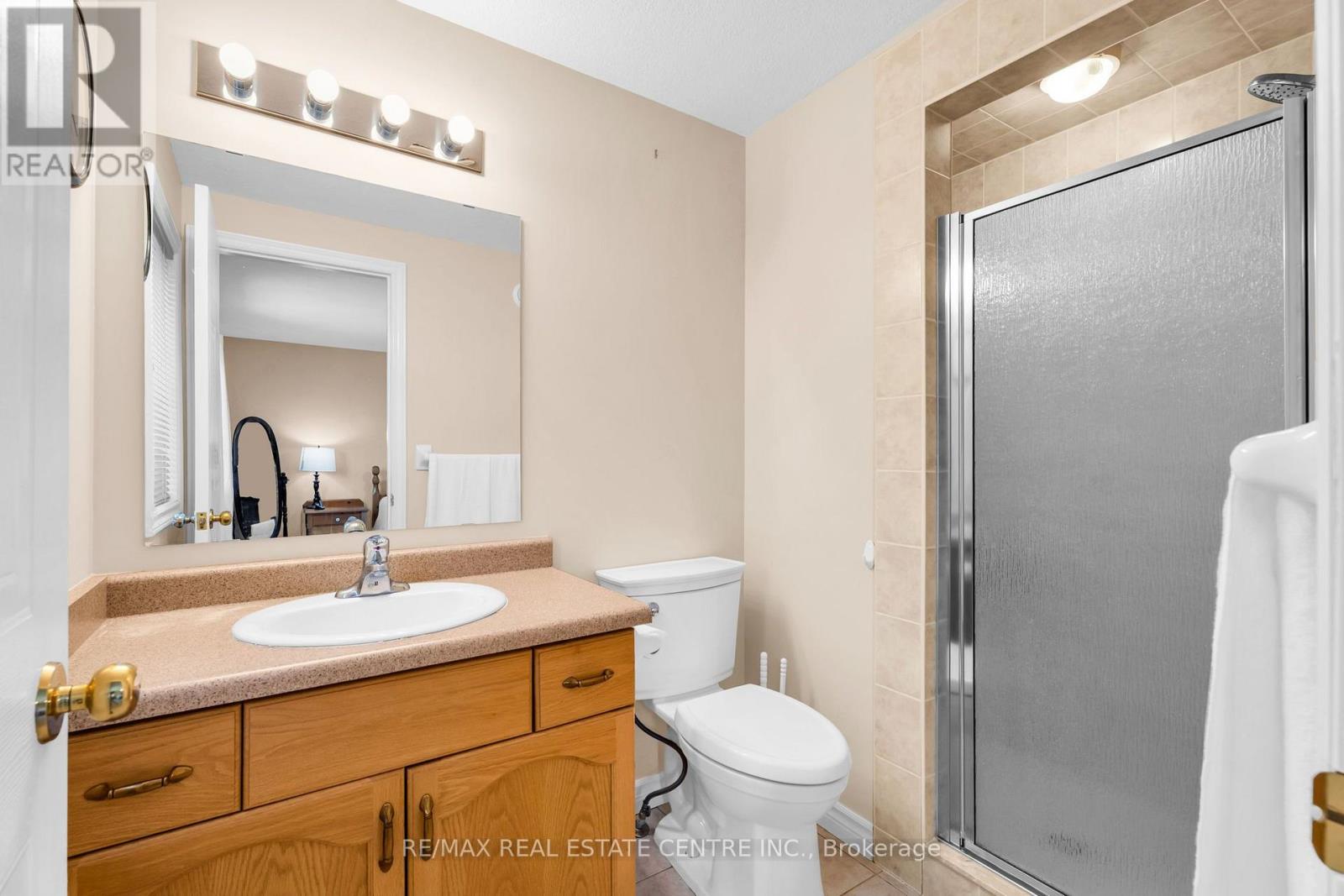 11 - 20 Shackleton Drive Property Photo 25