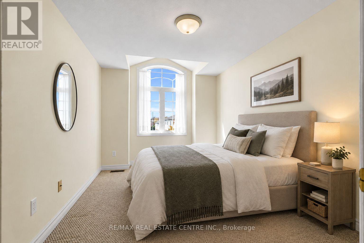 11 - 20 Shackleton Drive Property Photo 27