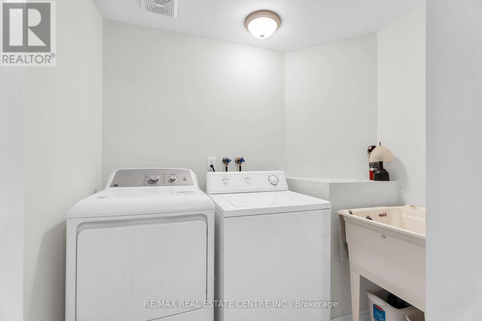 11 - 20 Shackleton Drive Property Photo 29