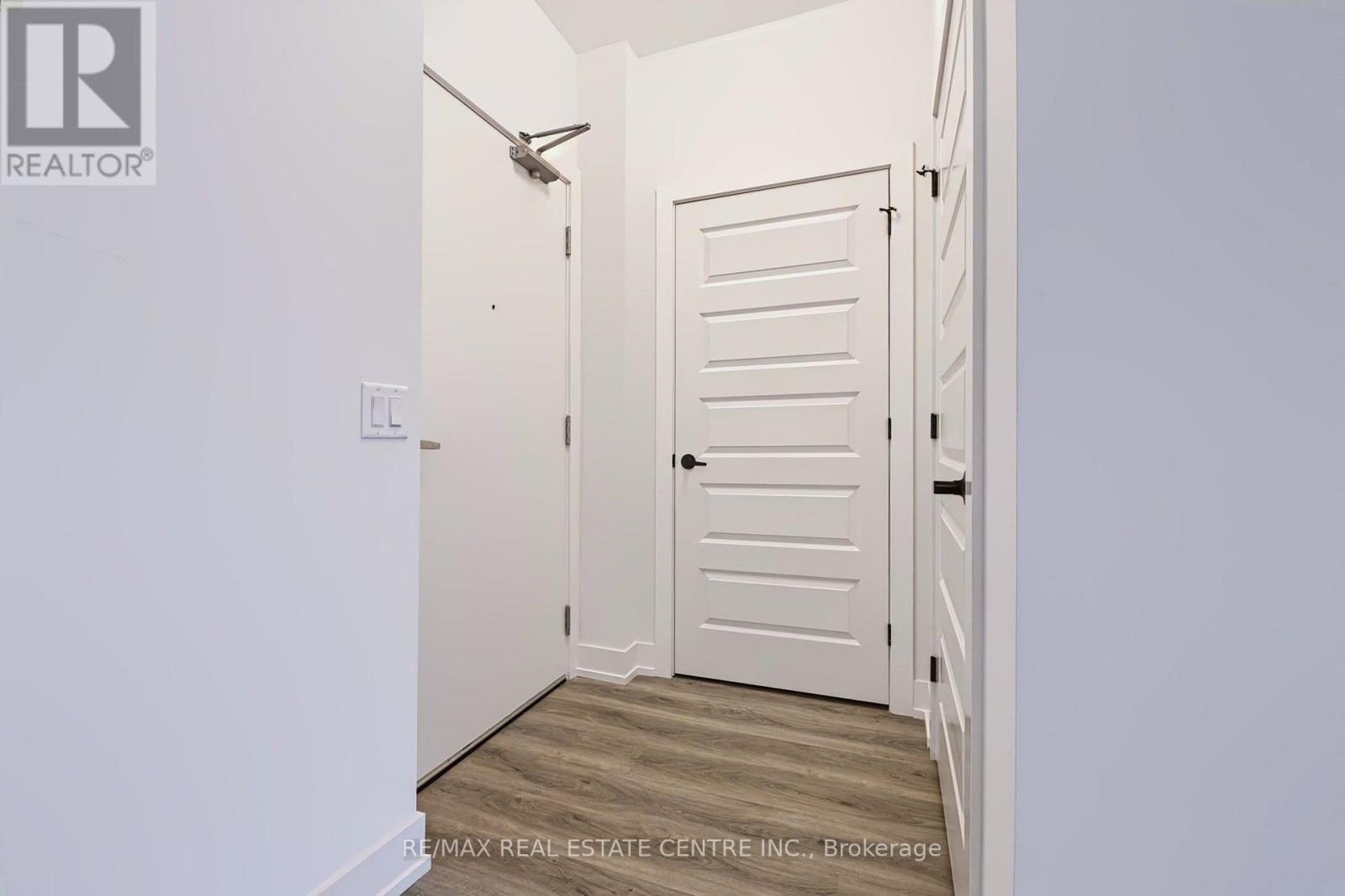 106 - 1000 Lackner Place Property Photo 6