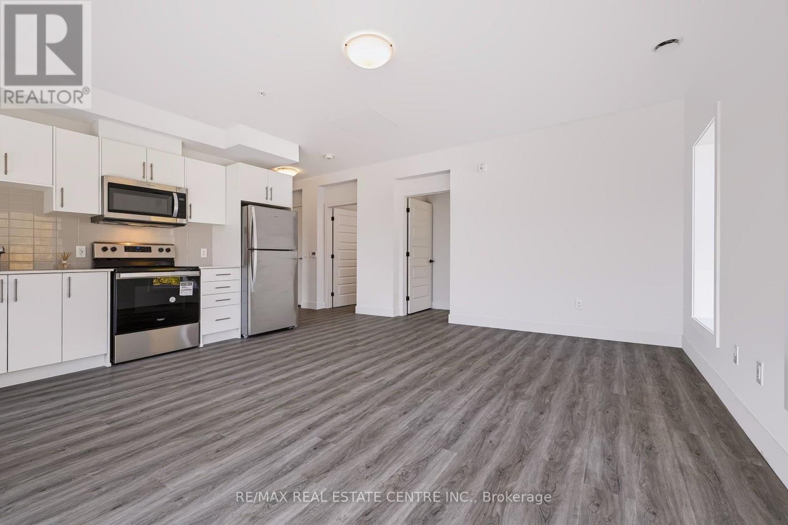 313 - 1000 Lackner Place Property Photo 11