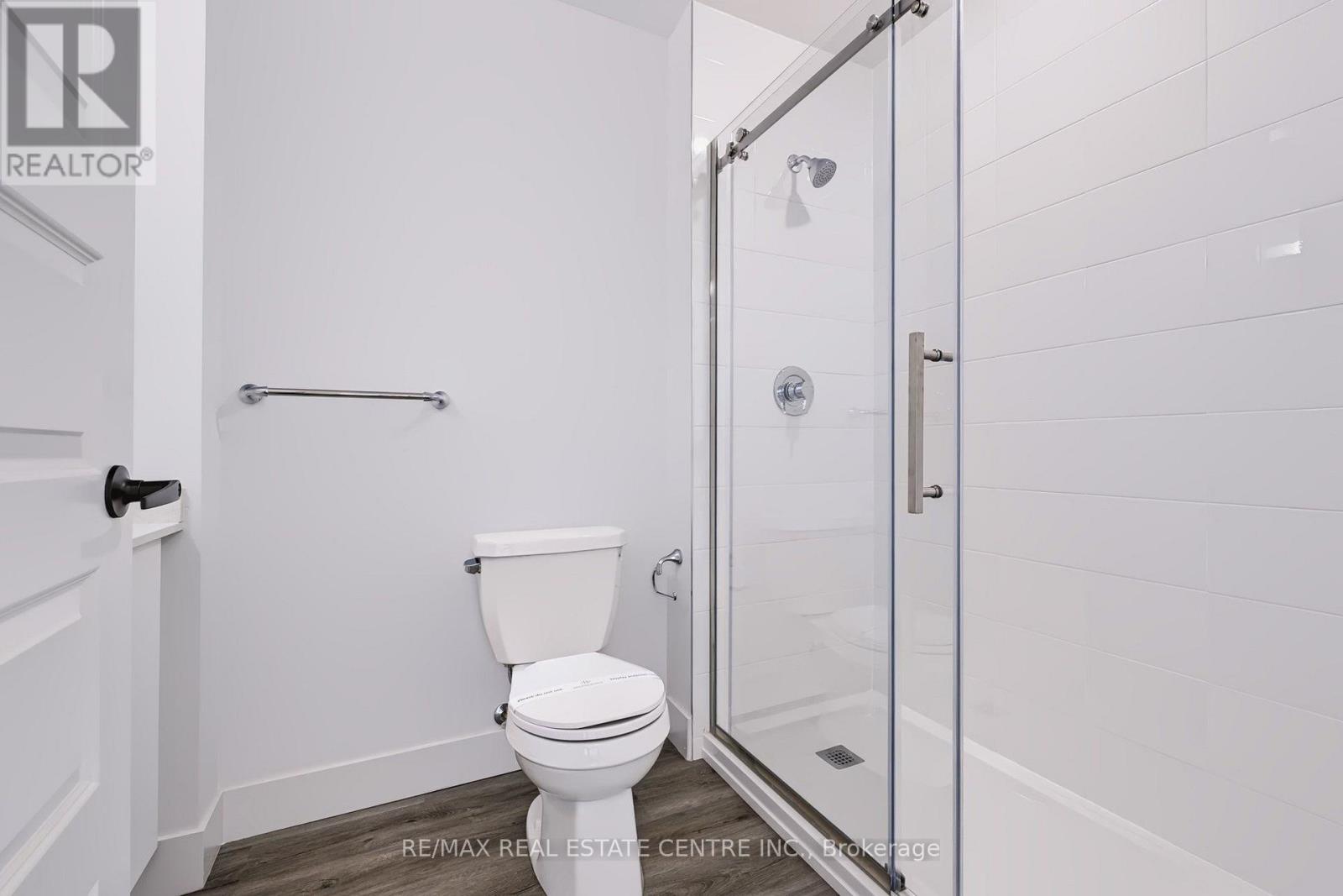 313 - 1000 Lackner Place Property Photo 18