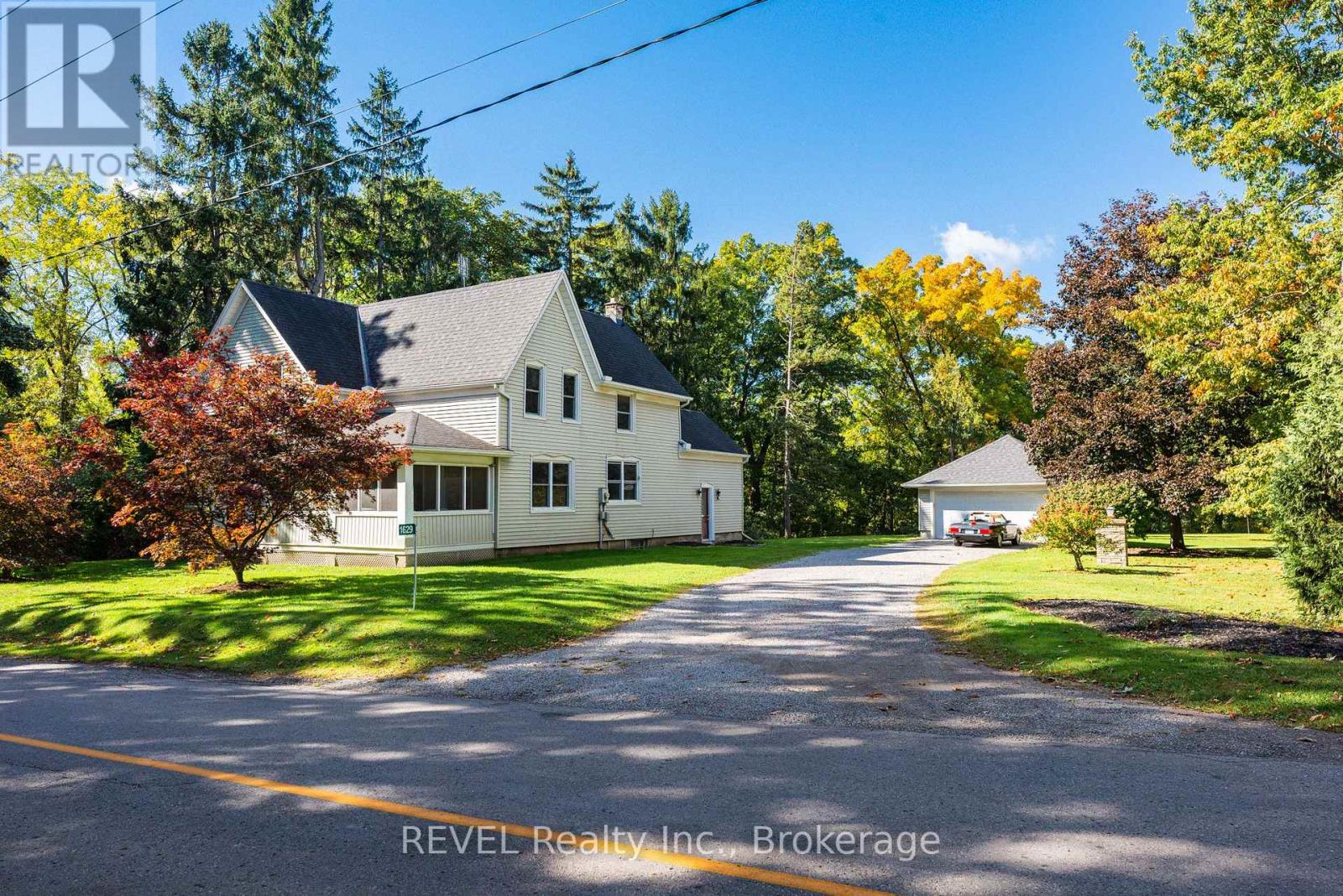 1629 Gregory Road Property Photo 1