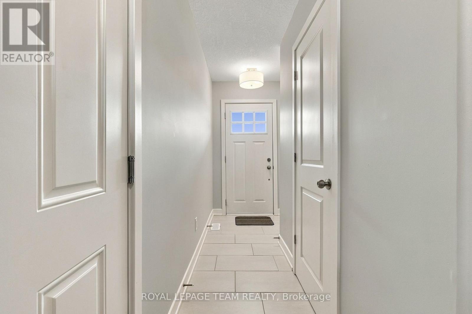 163 Ferrara Drive Property Photo 4