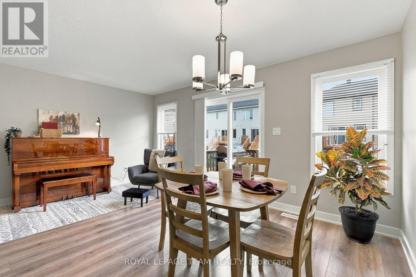 163 Ferrara Drive Property Photo 15