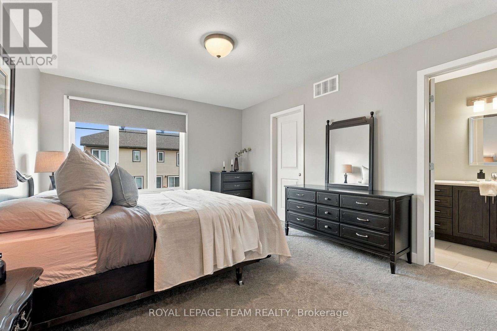 163 Ferrara Drive Property Photo 20
