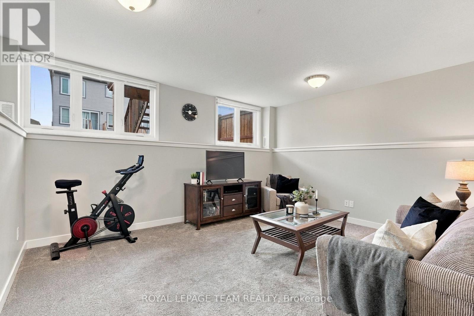 163 Ferrara Drive Property Photo 31