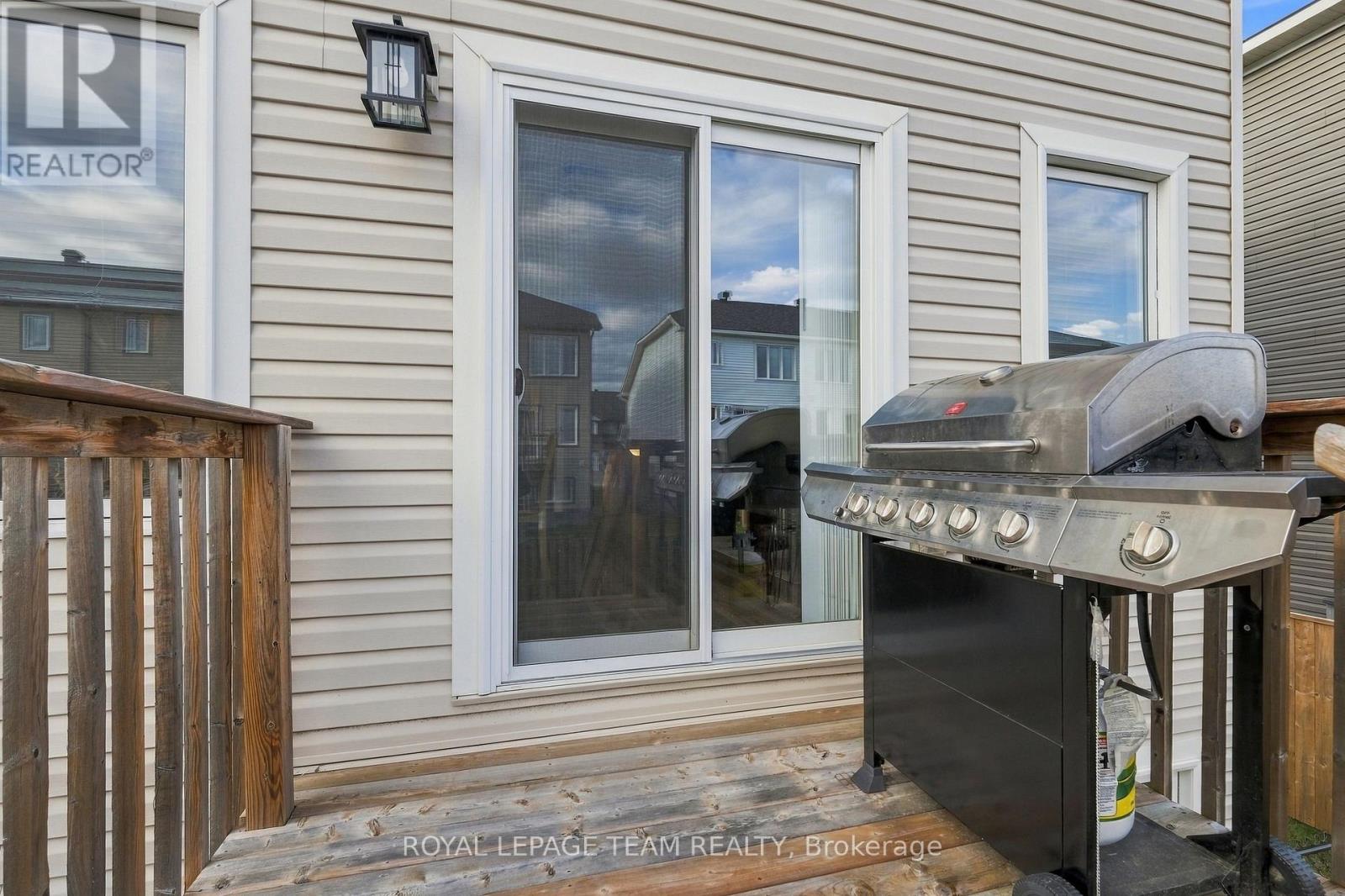 163 Ferrara Drive Property Photo 33