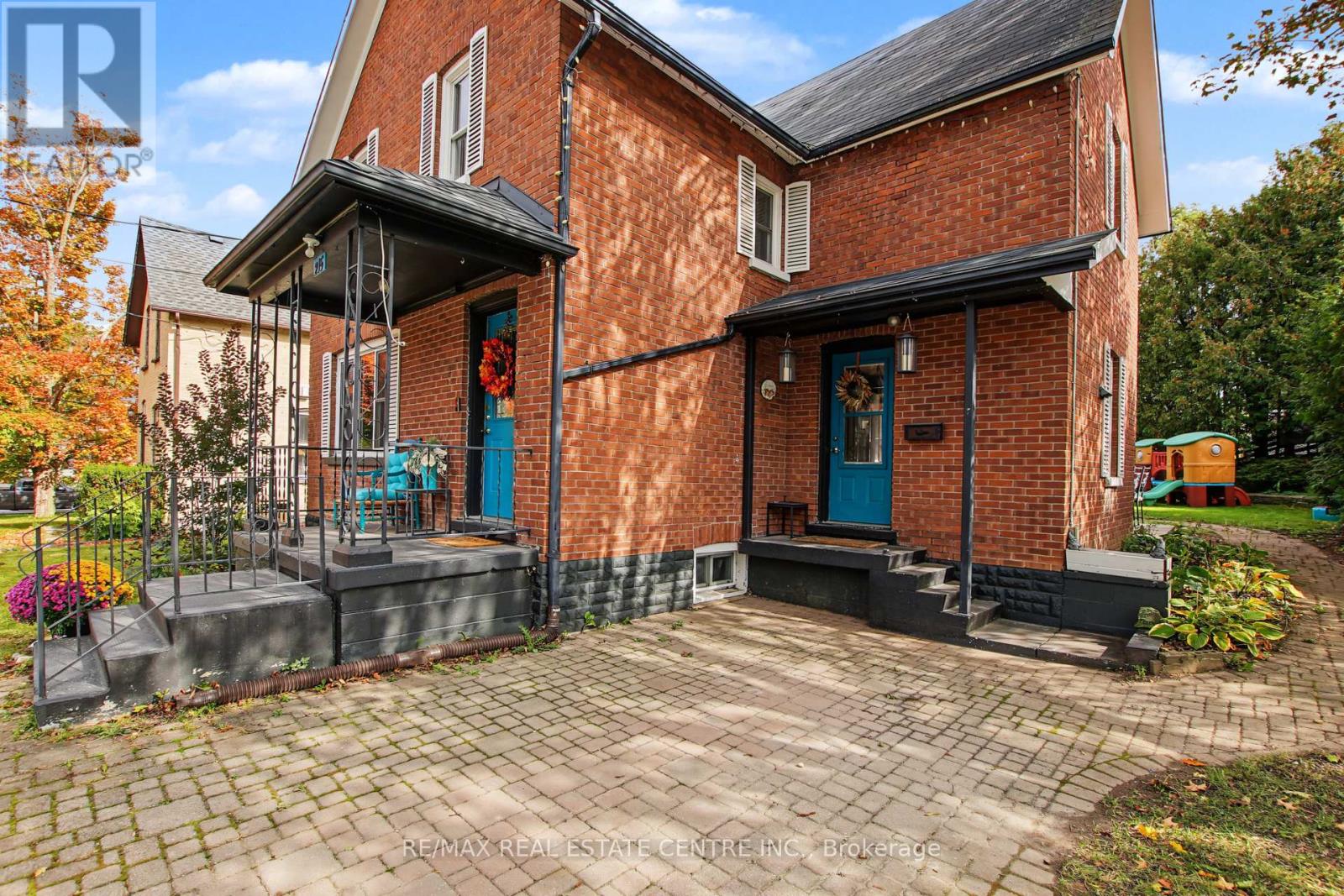 215 Elgin Street S Property Photo 5
