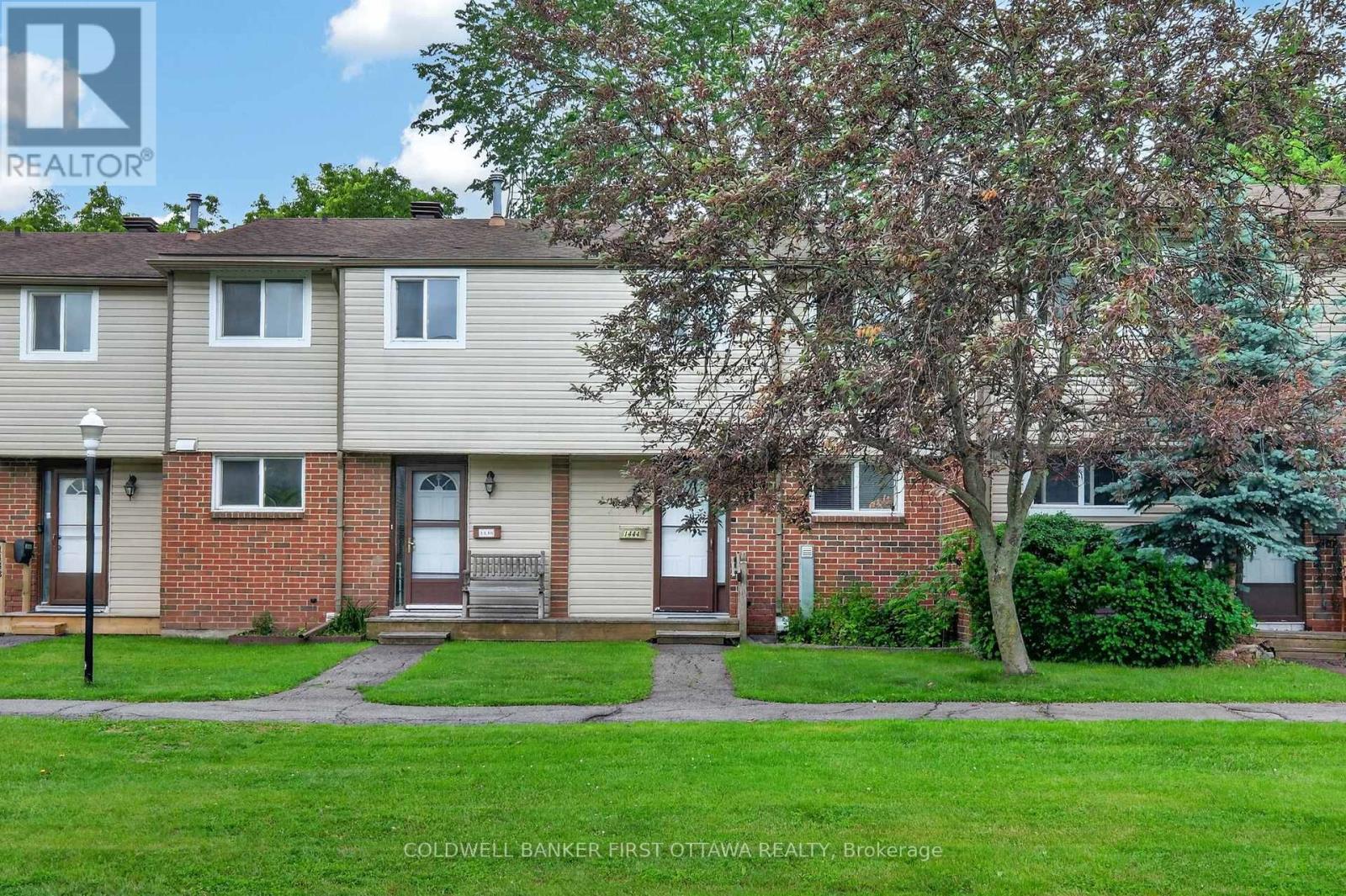 98 - 1444 Palmerston Drive Property Photo 1