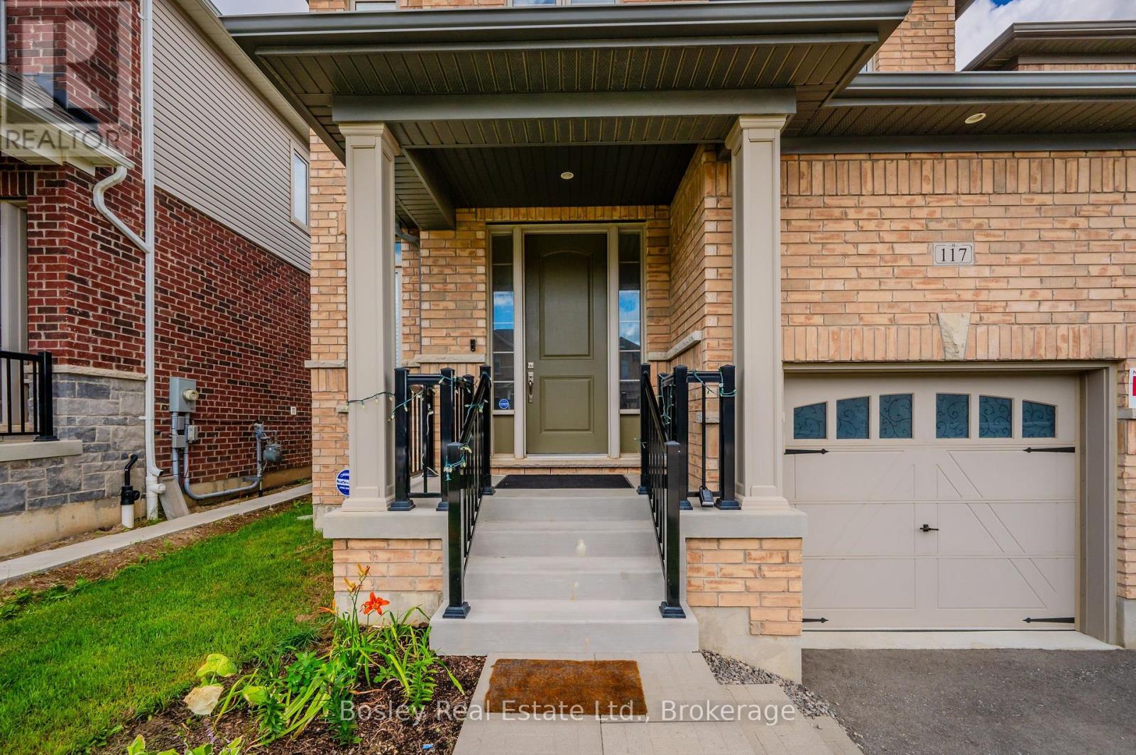 117 Haldimand Street Property Photo 4