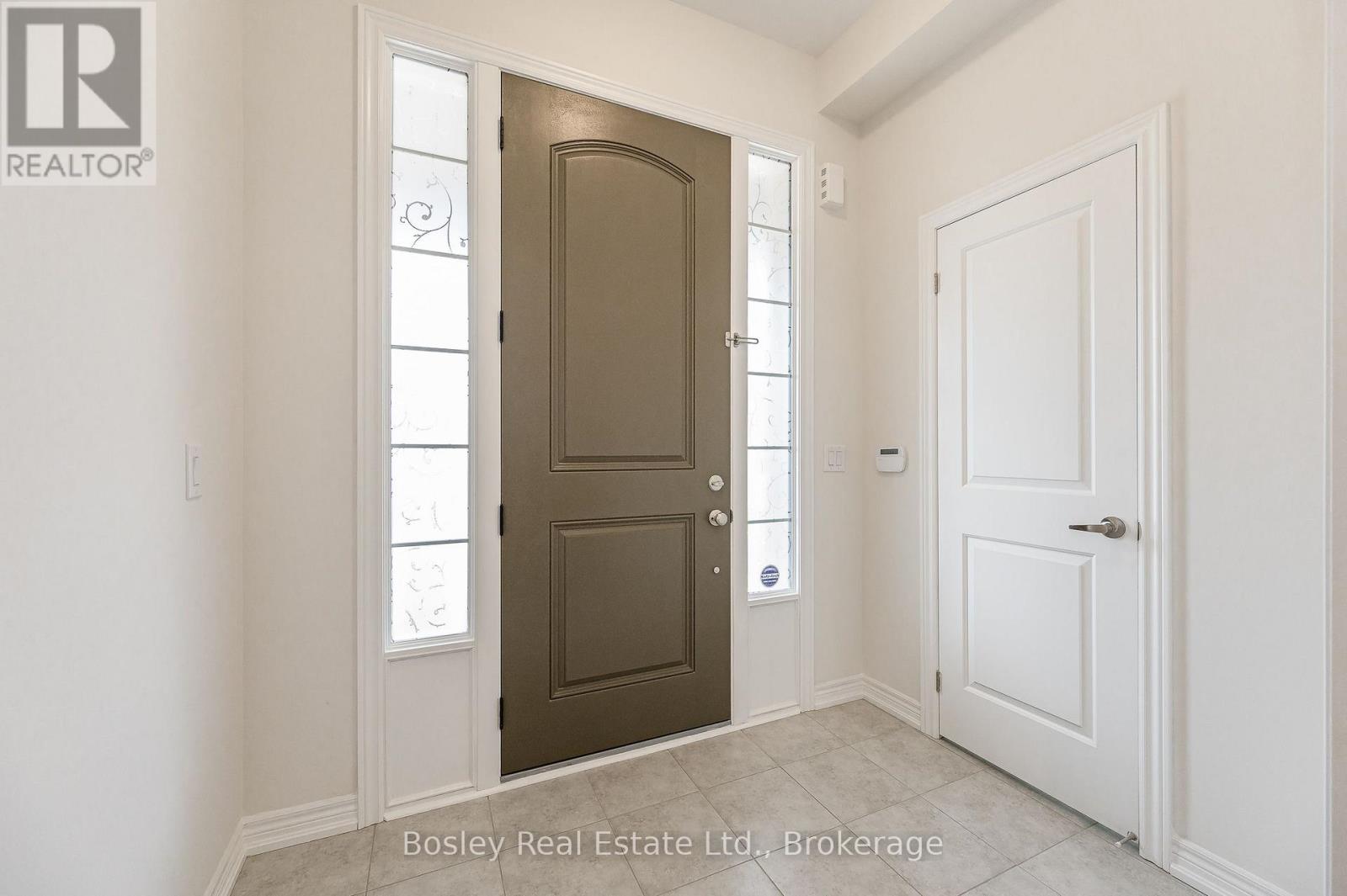 117 Haldimand Street Property Photo 6