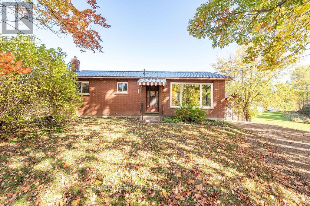 37800 41 Highway Property Photo 3