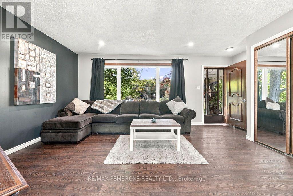 37800 41 Highway Property Photo 13