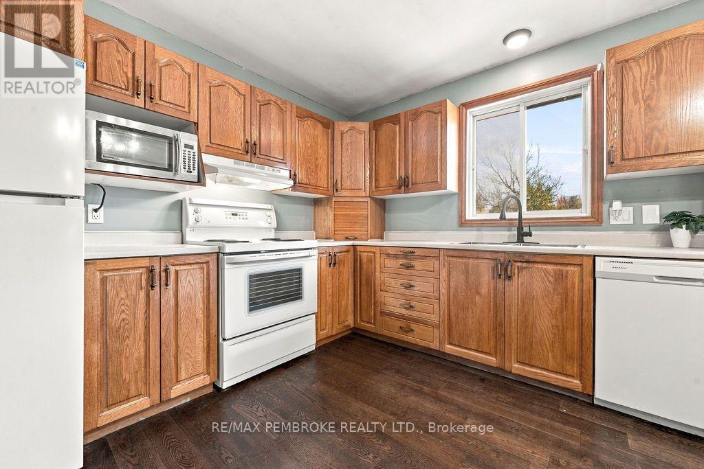 37800 41 Highway Property Photo 15