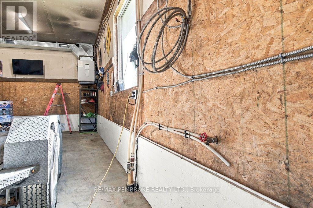 37800 41 Highway Property Photo 35