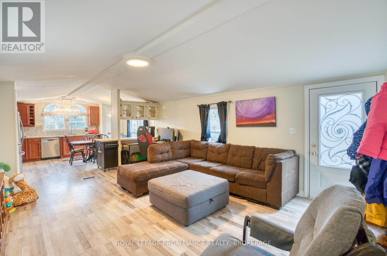 1 Taylor Street Property Photo 16