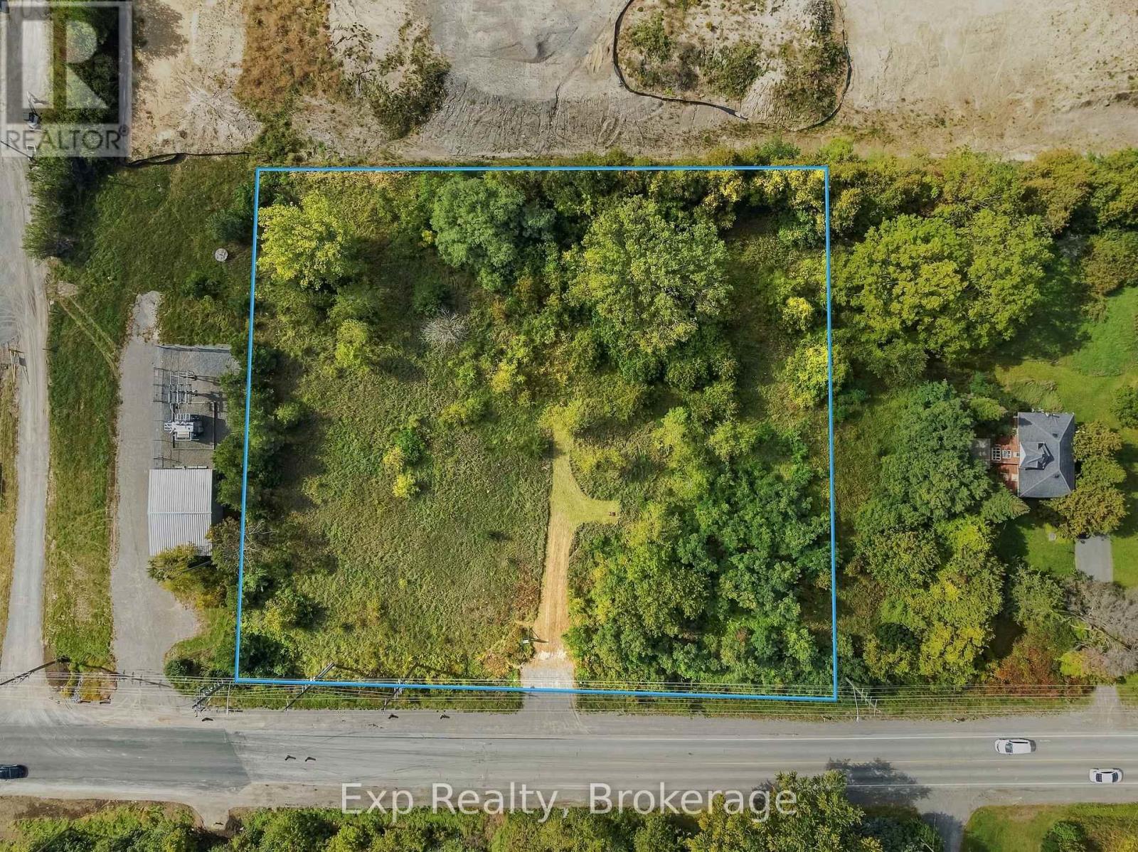 833 Brook Road N Property Photo 6