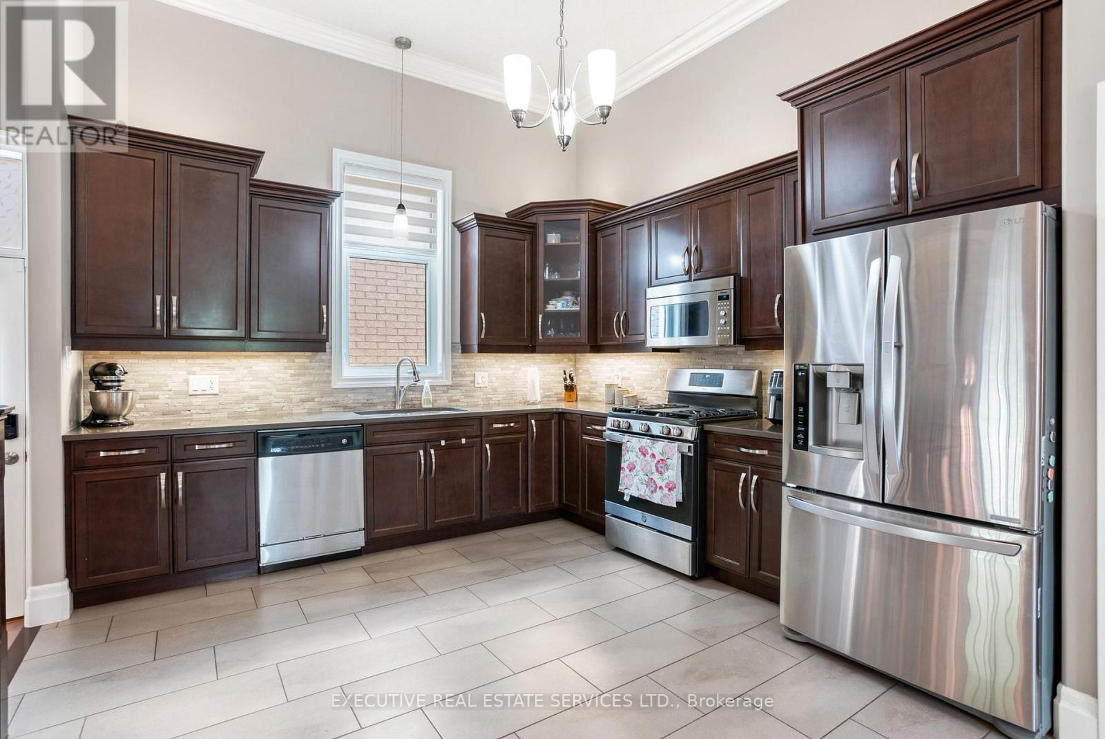 2884 Devon Road Property Photo 20