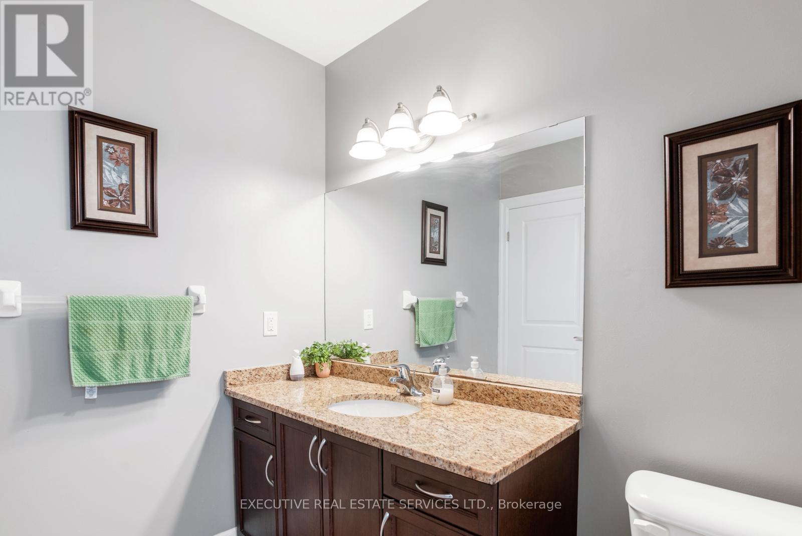 2884 Devon Road Property Photo 39
