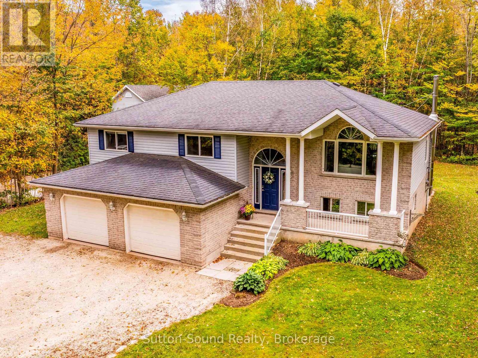 143712 15 Side Road Property Photo 4