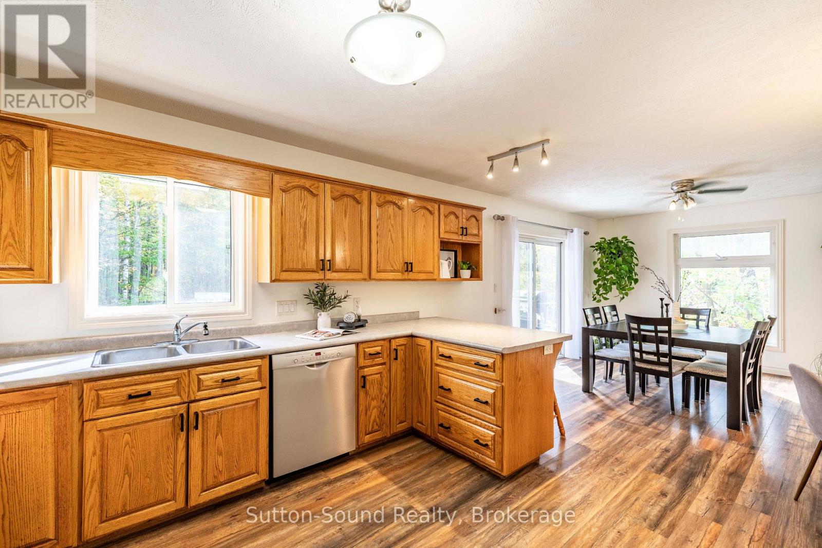 143712 15 Side Road Property Photo 11