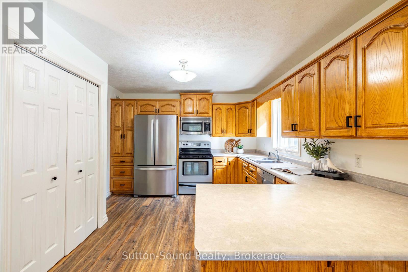 143712 15 Side Road Property Photo 13