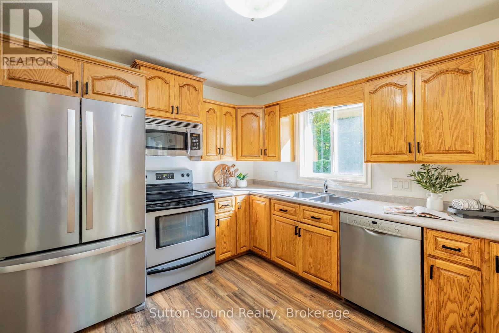 143712 15 Side Road Property Photo 14