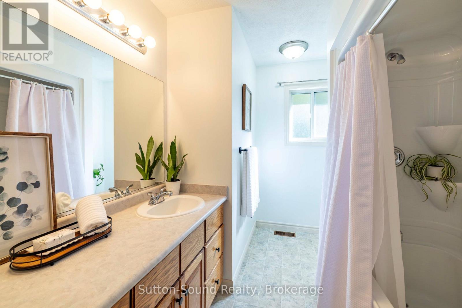 143712 15 Side Road Property Photo 21